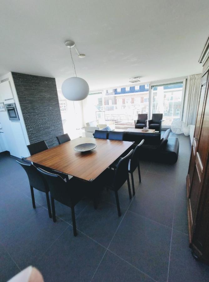 Penthouse met groot terras Oostende Appartement Buitenkant foto